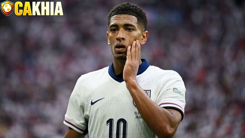 Jude Bellingham là cầu thủ bóng đá trẻ tuổi tài năng hàng đầu thế giới